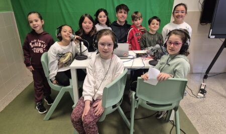 Trabajo de radio en el Aula de Desarrollo de Capacidades